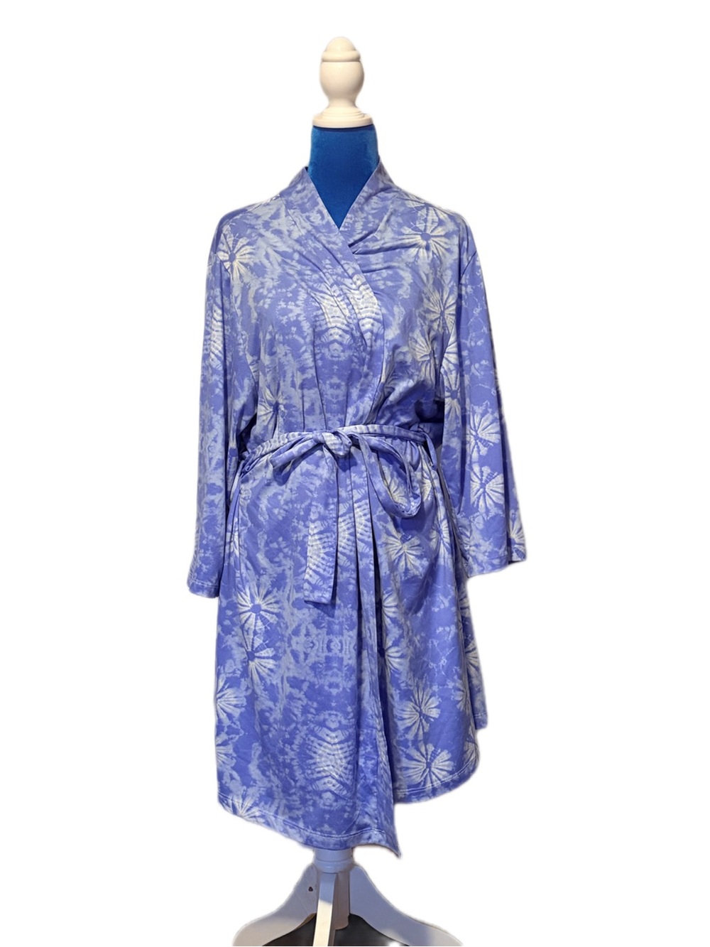Catherine Malandrino Lavender Blue Floral Tie-Waist Robe